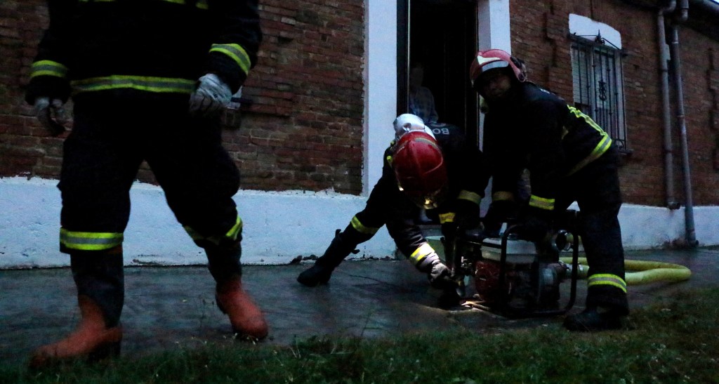 ¿Cómo prevenir incendios y cómo actuar en caso de que se&nbsp;produzcan?