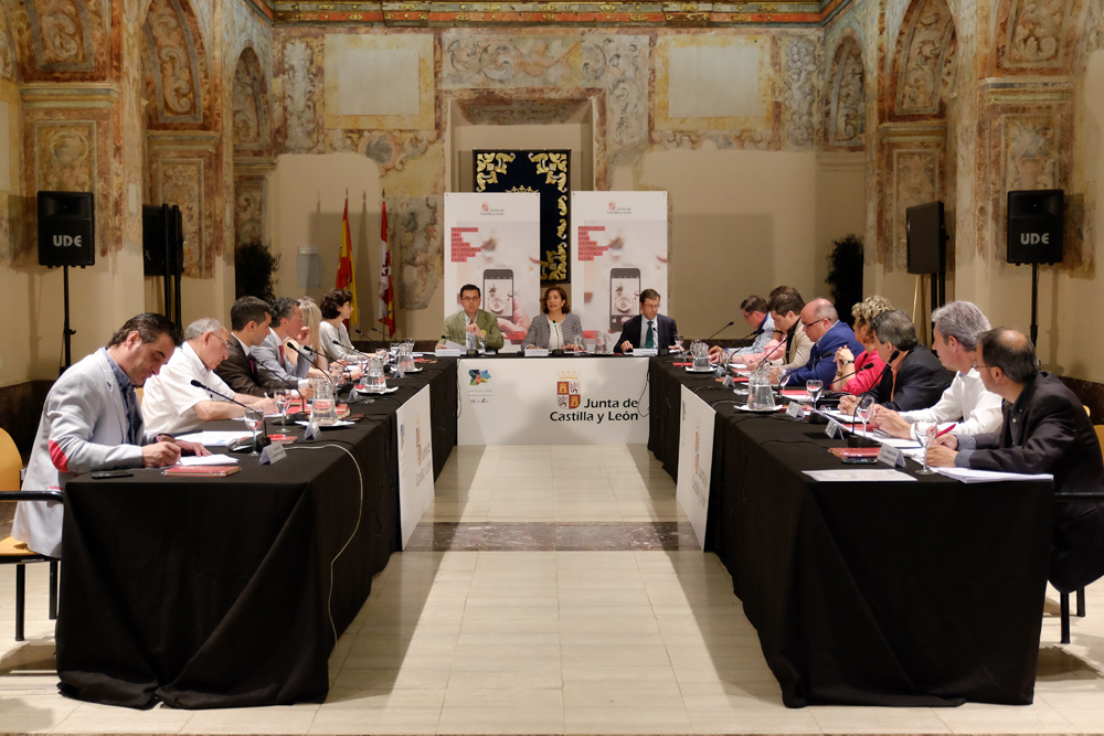 Nace la Mesa de la Gastronomía de Castilla y León para coordinar y potenciar el sector como recurso turístico de&nbsp;referencia