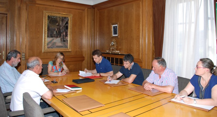 Reunión entre la Diputación y la Alianza del Campo para colaborar en proyectos agrarios en la&nbsp;provincia