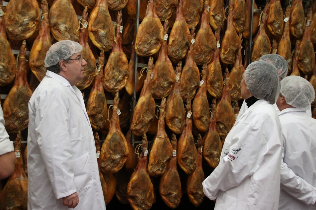 Herrera apuesta por el incremento de las exportaciones en el sector agroalimentario para garantizar la recuperación del empleo en la&nbsp;Comunidad