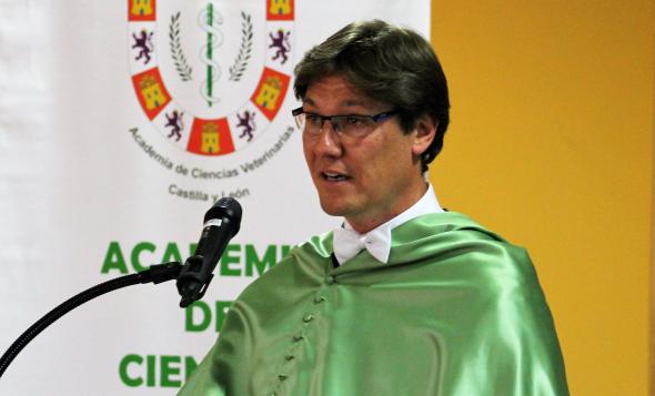 03-Mayo-2017 (Incorporación a la Academia de Veterinaria de José Antonio Pérez Garrido)-03.preview