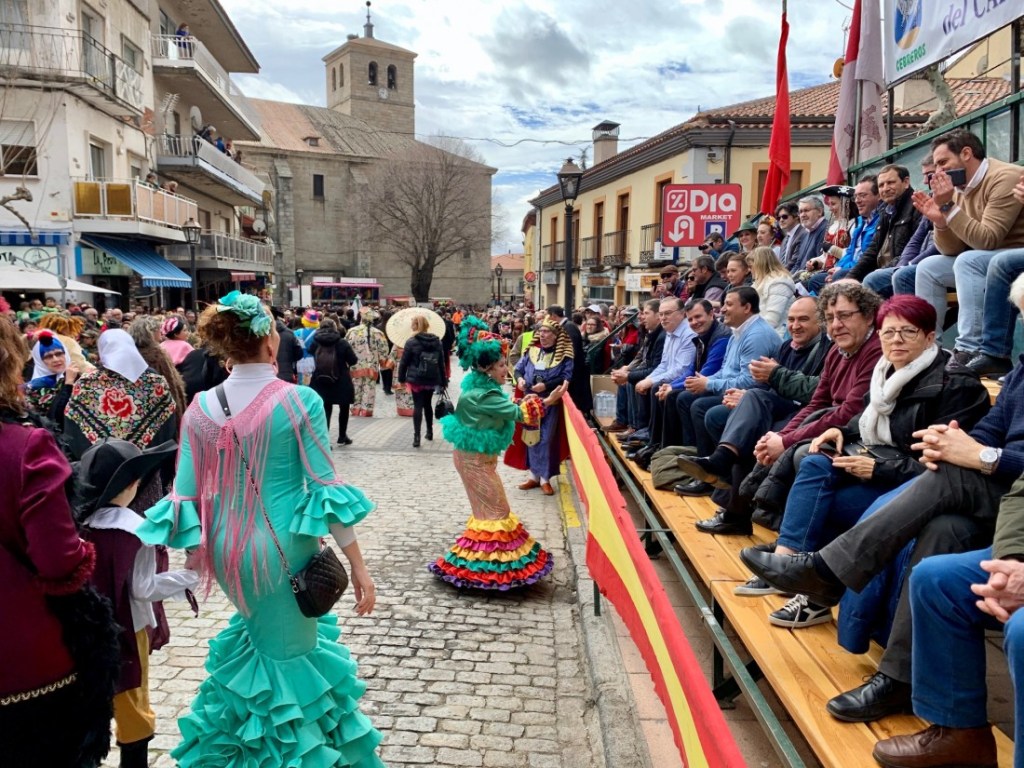 El Domingo de Piñata pone el broche de oro al Carnaval de&nbsp;Cebreros