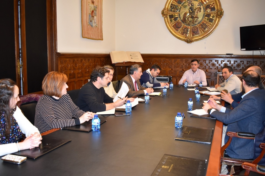 La Mesa de la trufa avanza en la creación de la Marca de garantía Trufa Negra de&nbsp;Soria