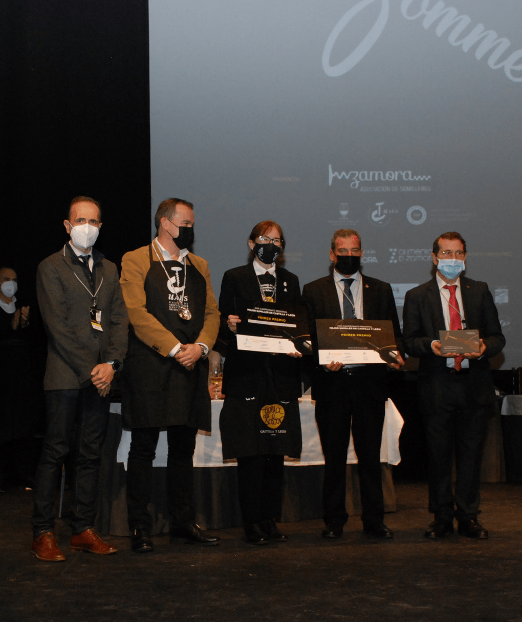 Por primera vez, tres mujeres se han disputado el título de mejor sumiller de Castilla y León, con la burgalesa María Millán como&nbsp;ganadora