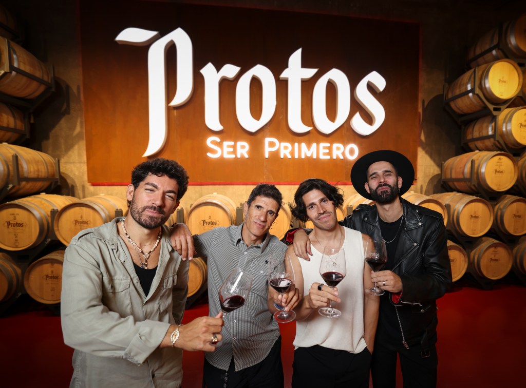 Más de 1.100 corredores y la banda Siloé protagonizan la cita que une deporte y enoturismo en la Ribera del Duero el 14 de&nbsp;septiembre