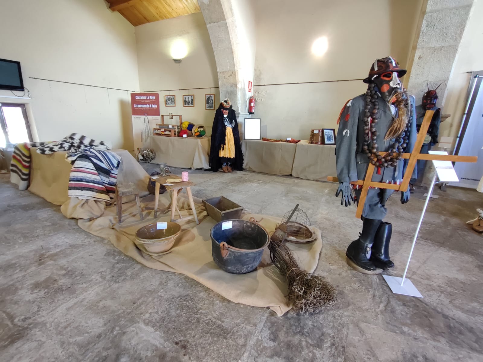 Las II Jornadas “Cruzando La Raya. Sabores de la Frontera” reúnen durante noviembre y principios de diciembre a 36 restaurantes españoles y portugueses en torno a la cocina, la cultura y el turismo de la frontera hispano-lusa, consolidando este evento como referente gastronómico transfronterizo.