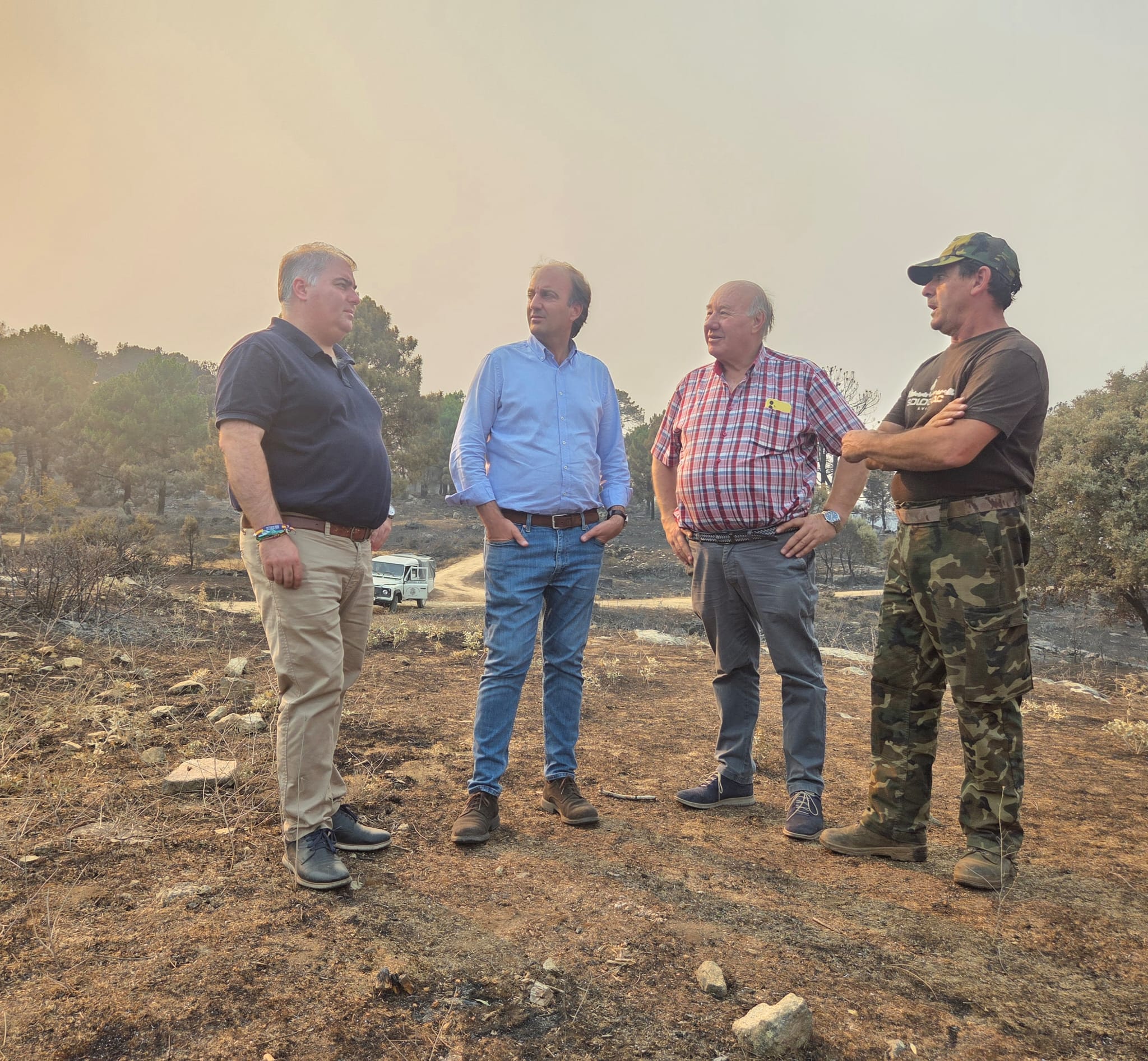La Junta evalúa el impacto del incendio en el Valle de Iruelas